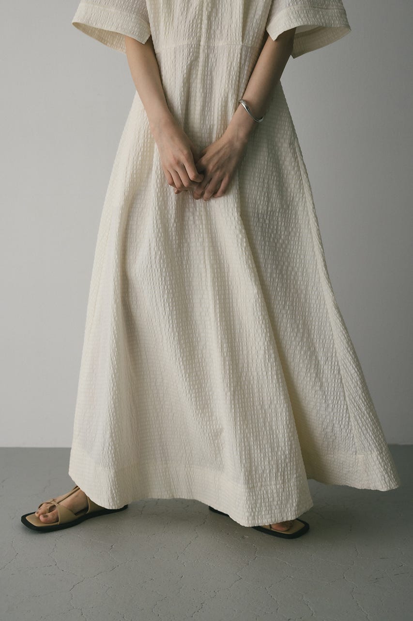 ビッグカラーフレアワンピース IVOY M