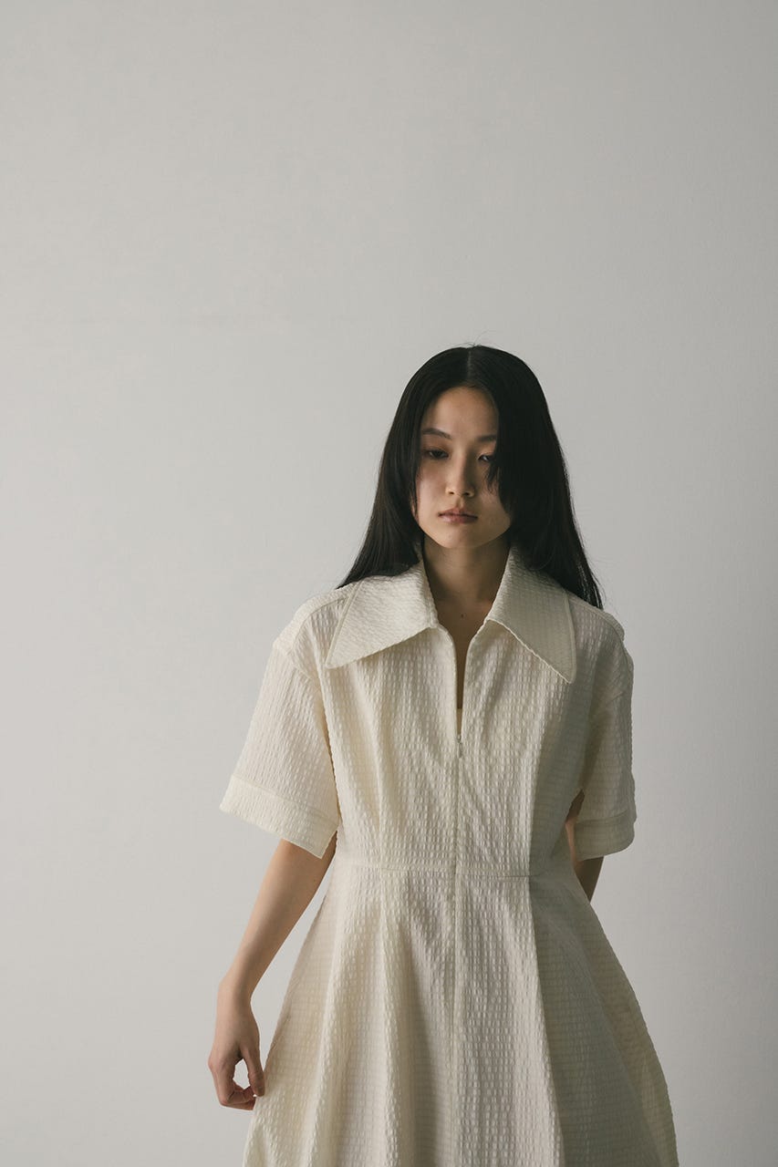 ビッグカラーフレアワンピース IVOY M