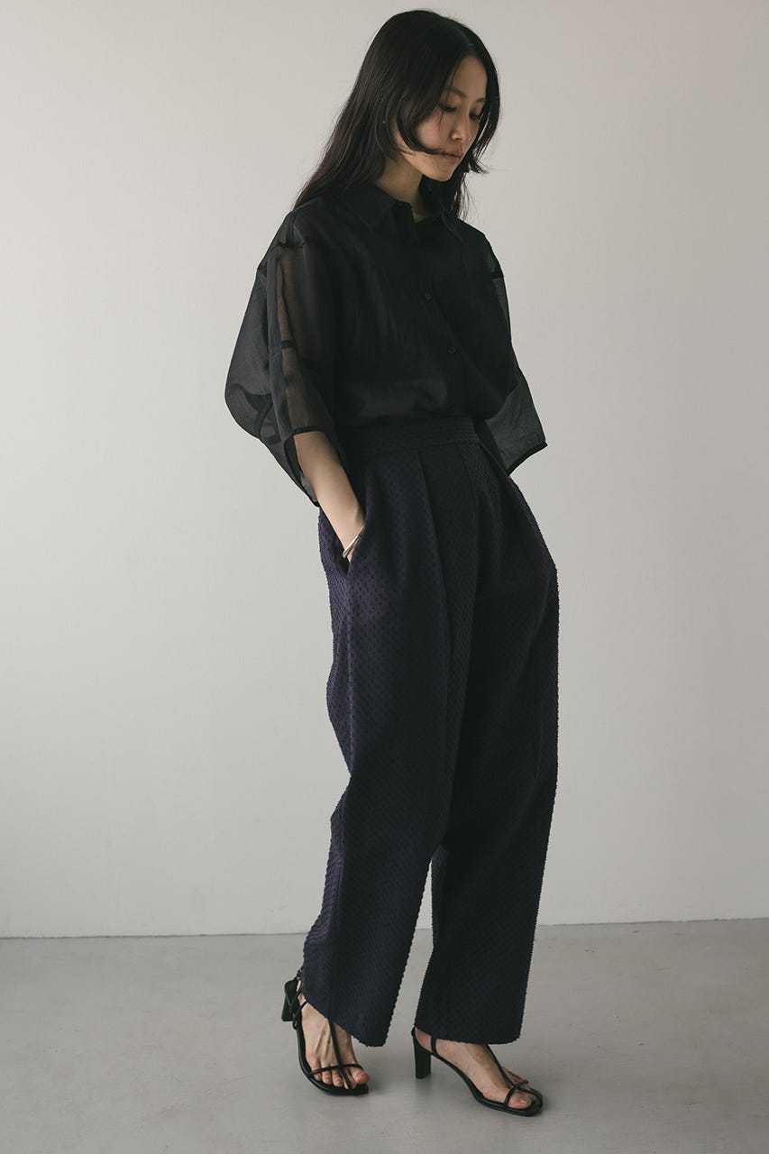 アウトドットフォルムパンツ NVY M