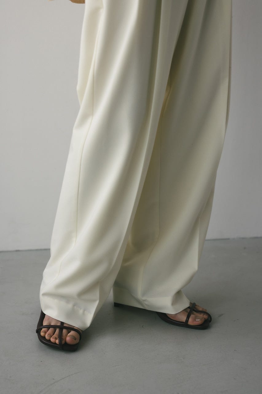 【WEB限定】ベーシックツータックパンツロング IVOY S