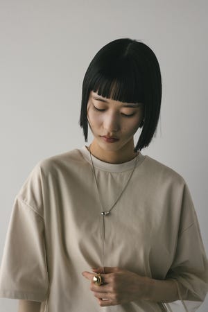 スネイクチェーンスライドネックレス