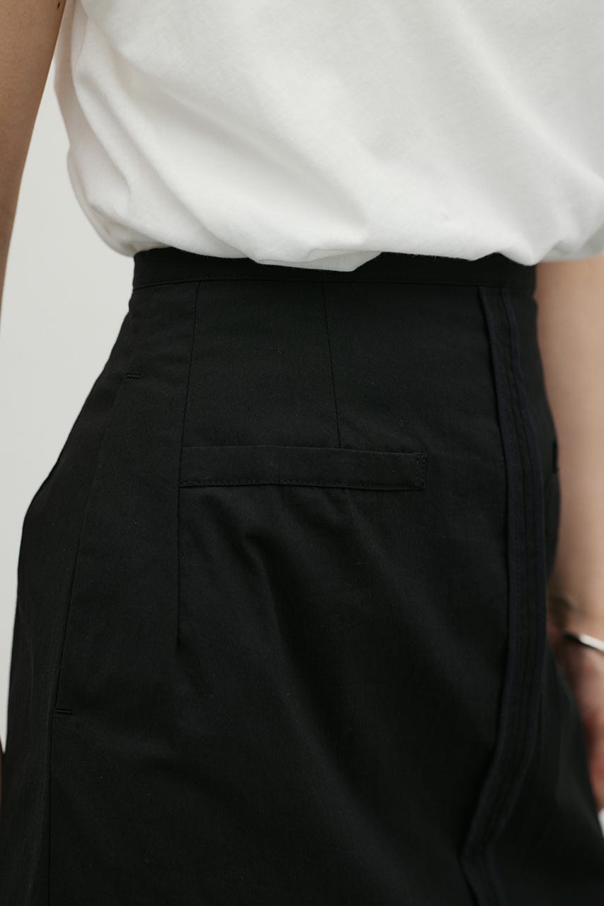 アウトシームアイラインスカート BLK M