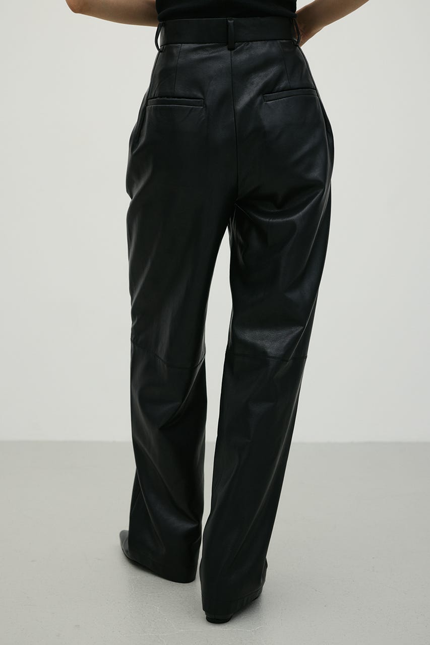 フェイクレザーストレートパンツ BLK S