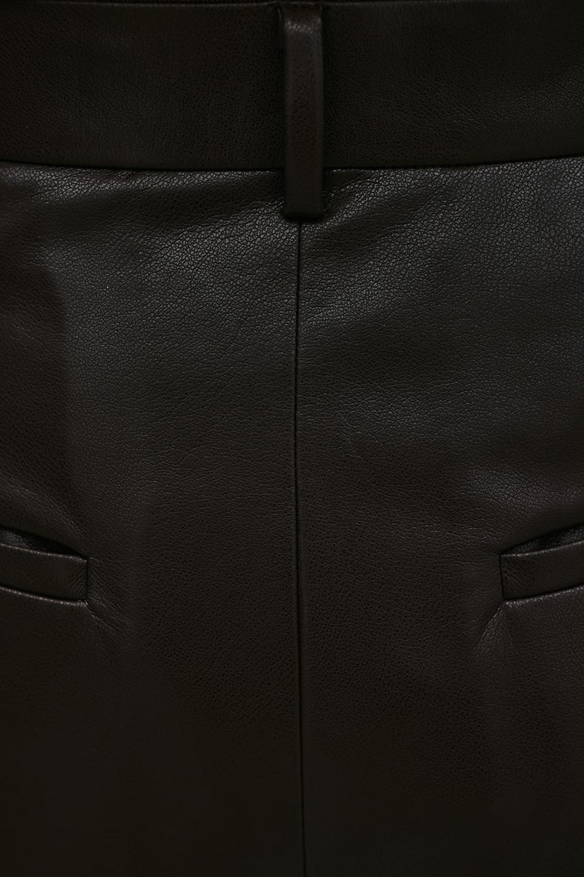 フェイクレザーストレートパンツ BRN M