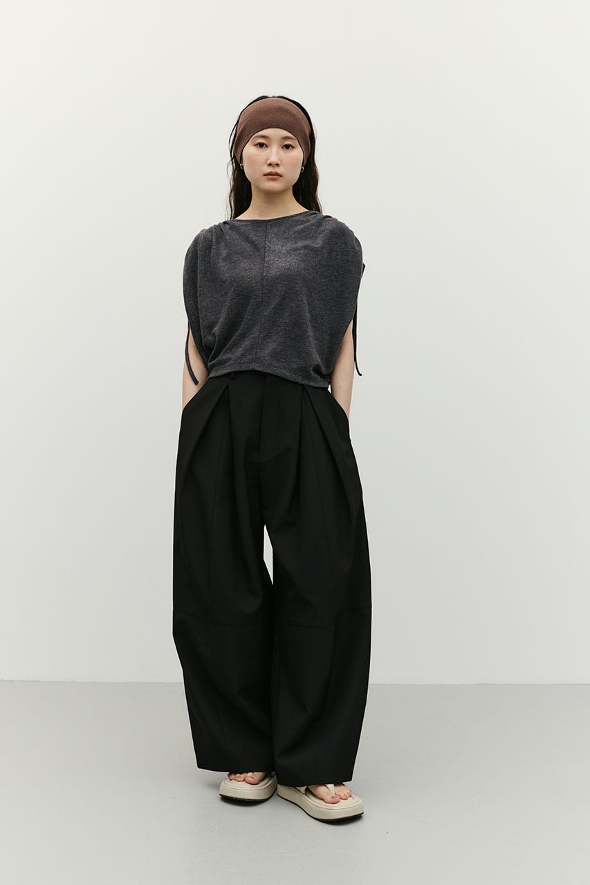 タックフォルムパンツ BLK M