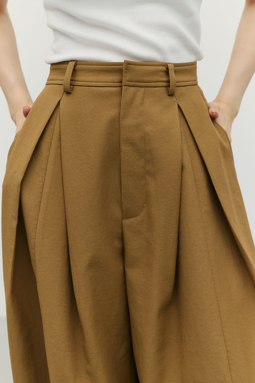 タックフォルムパンツ CAM S