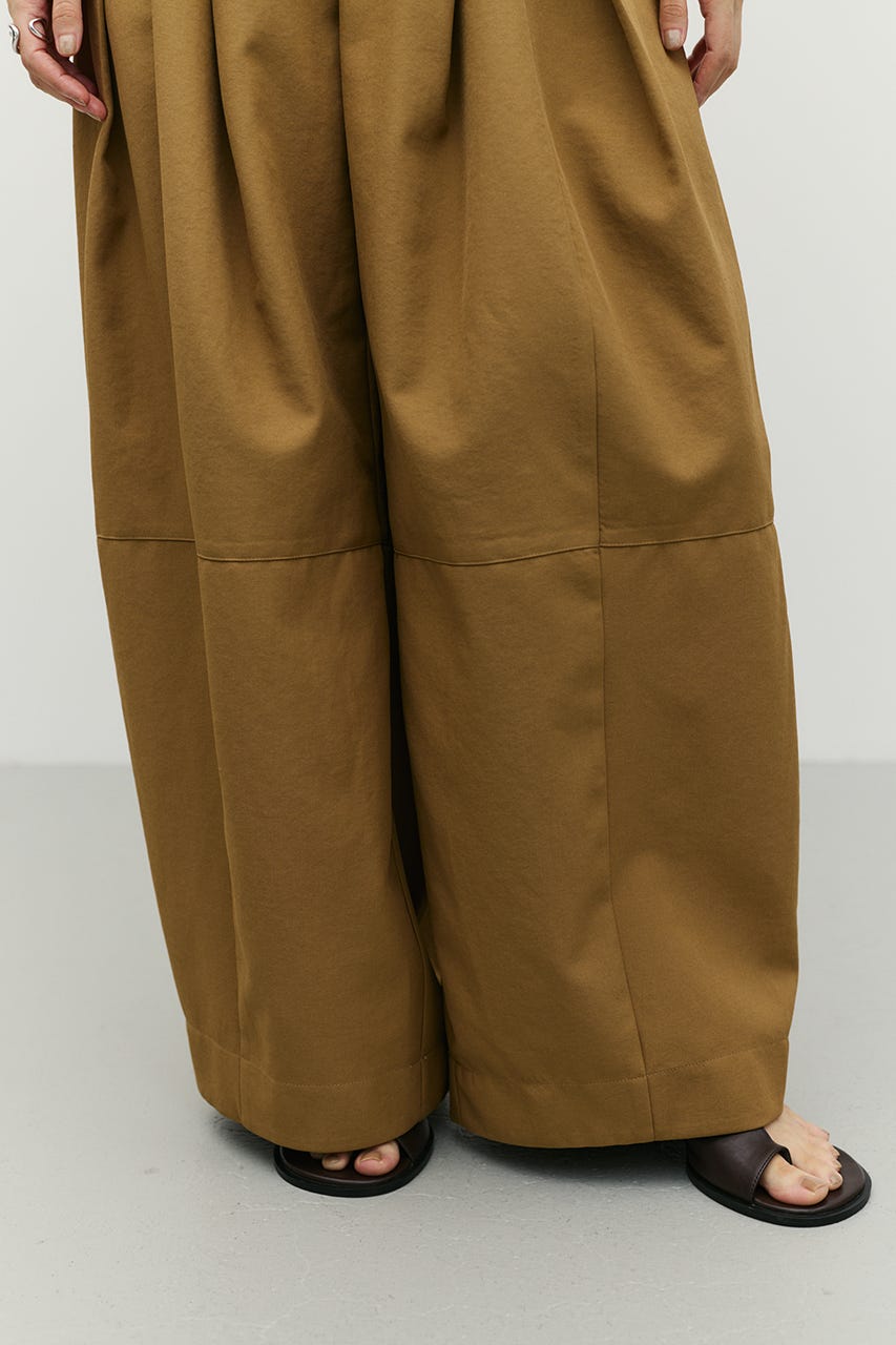 タックフォルムパンツ CAM S