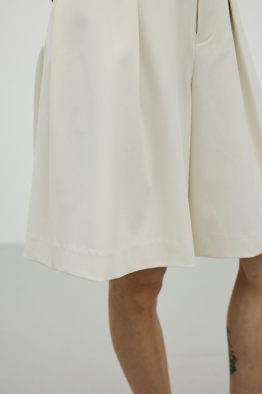 ハーフタックパンツ WHT S