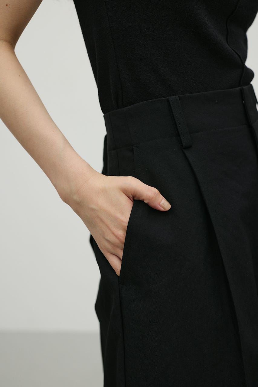 バックタックハーフパンツ BLK M