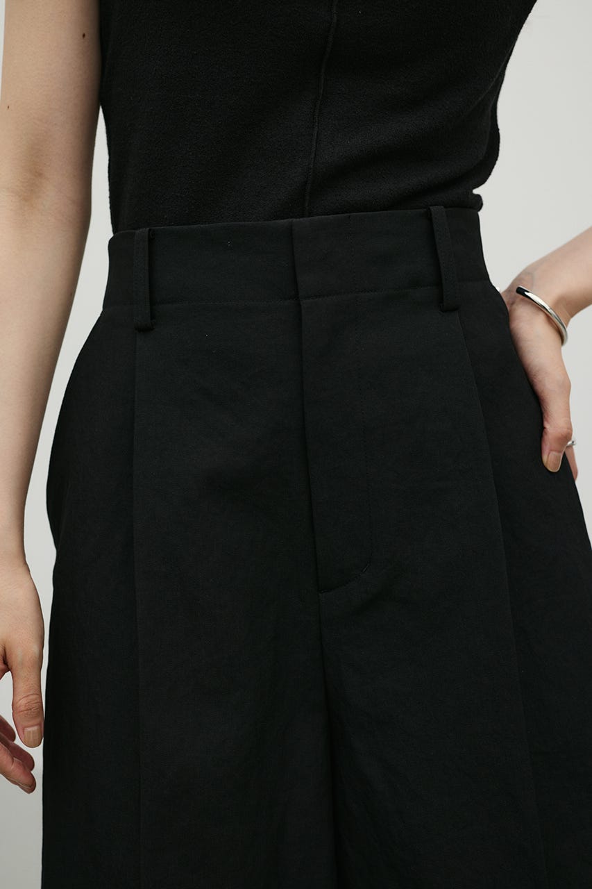 バックタックハーフパンツ BLK M