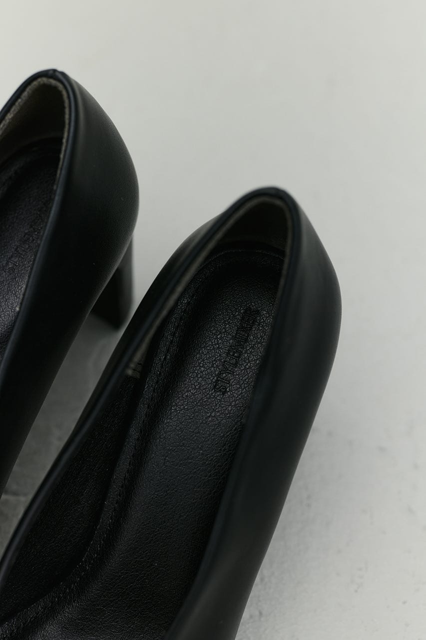 ポインテッドトゥパンプス BLK M