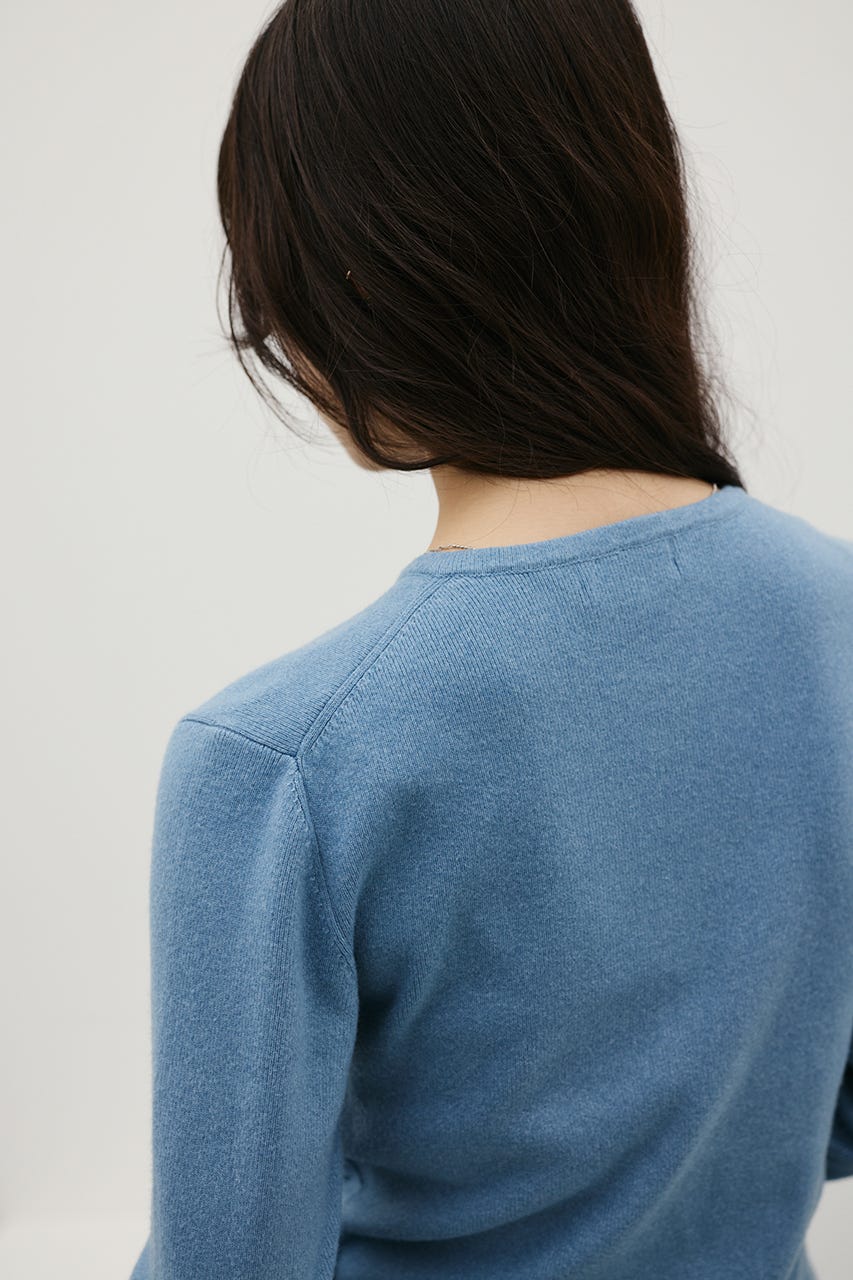 フロントギャザーニットトップ BLU FREE