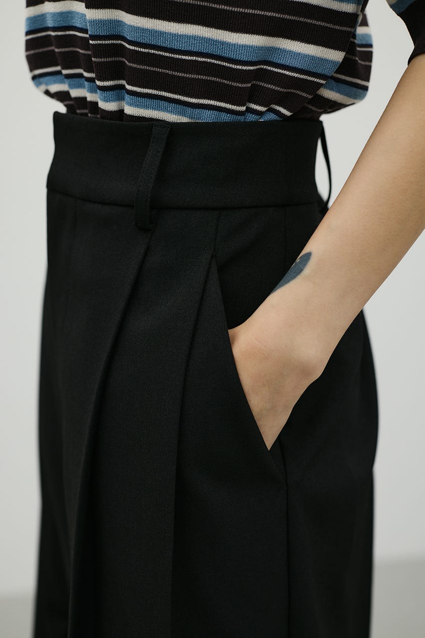 ベーシックツータックパンツ BLK S