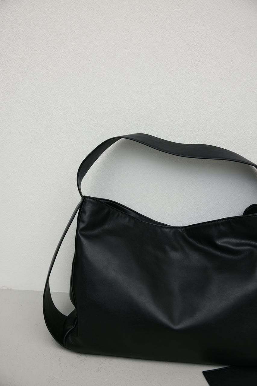 ワイドショルダーバッグ BLK FREE
