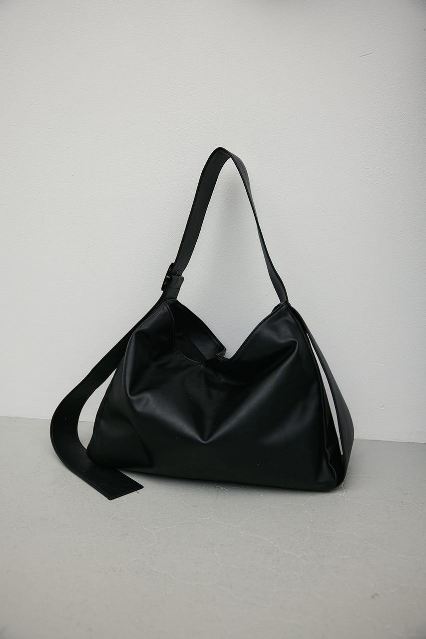 ワイドショルダーバッグ BLK FREE
