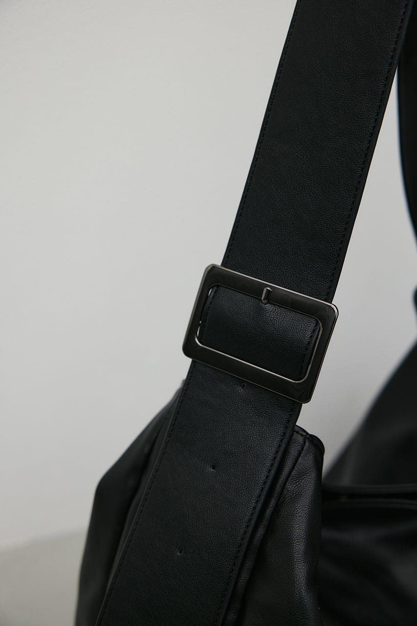ワイドショルダーバッグ BLK FREE