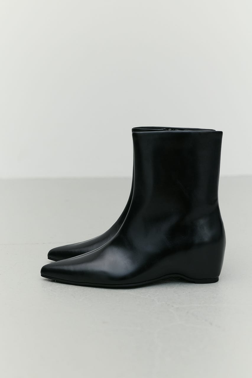 インヒールグロスミドルブーツ BLK M