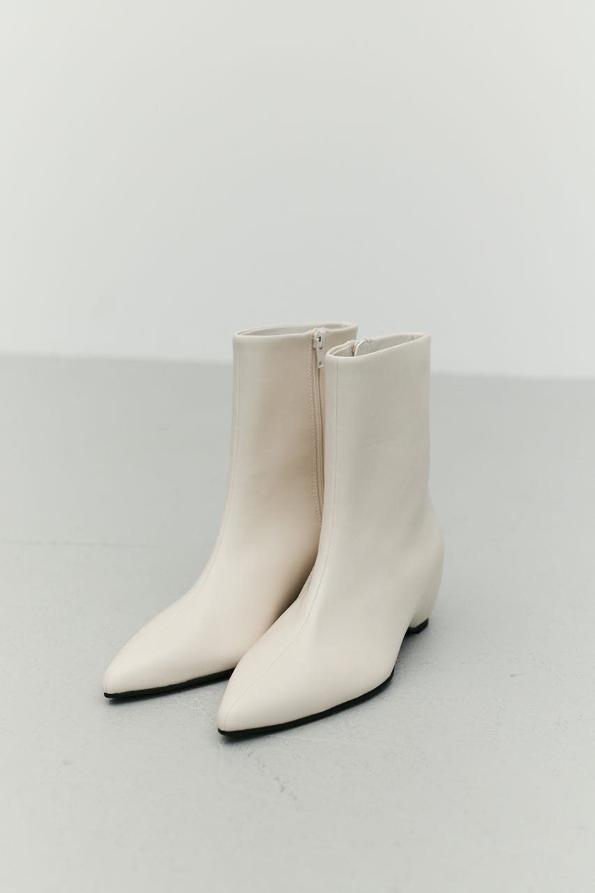 インヒールグロスミドルブーツ WHT M