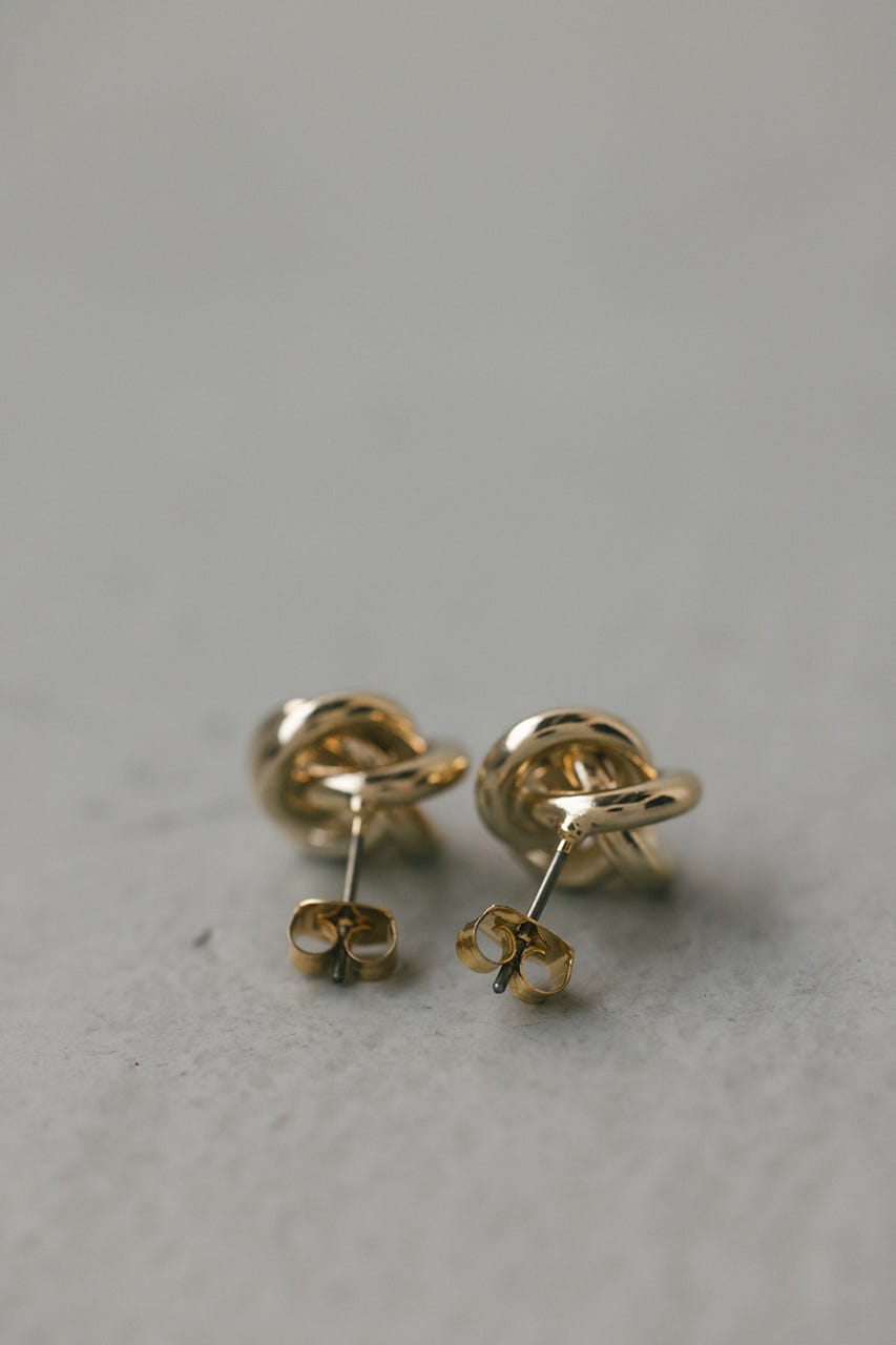 ノットモチーフピアス GLD FREE