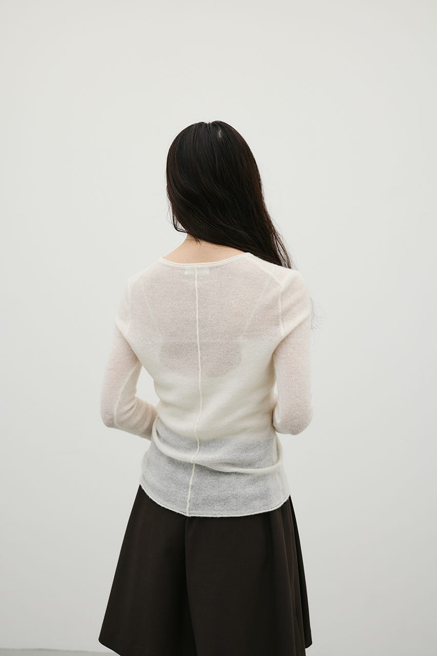 ロングスリーブソフトニット WHT FREE