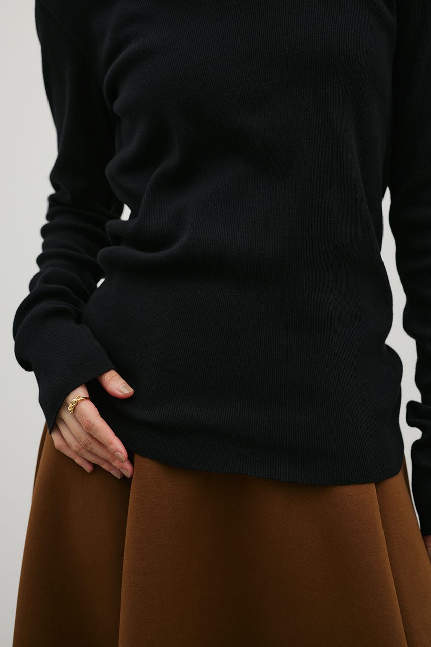 UネックロンT BLK FREE