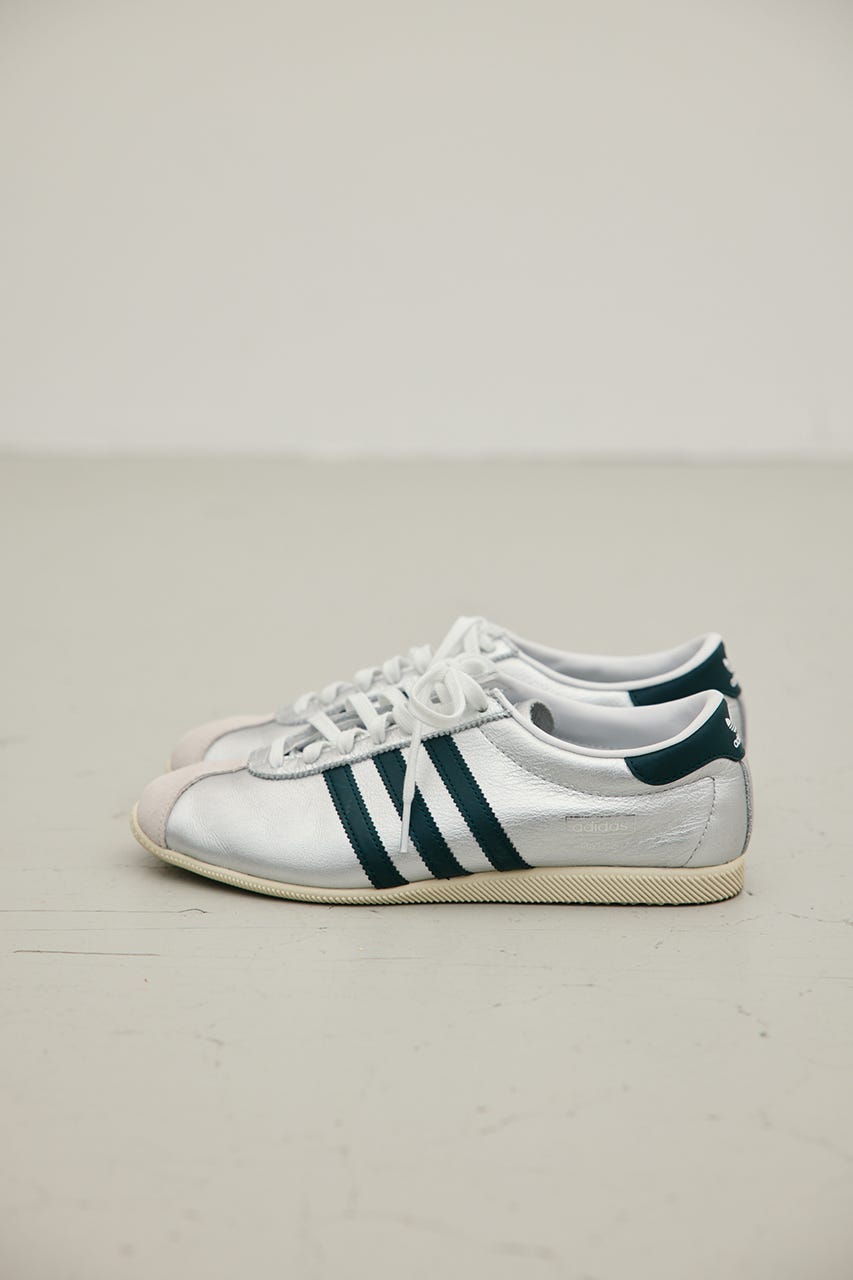 【adidas】PARIS W IH9223 SLV 24.0cm
