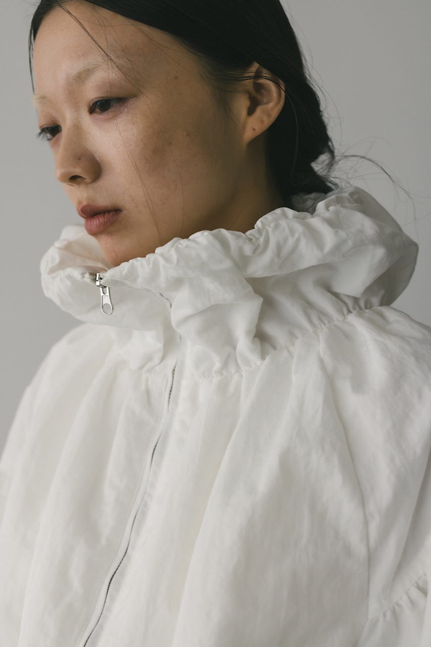ギャザーネックブルゾン WHT FREE
