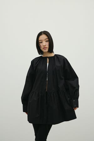 2WAYバックオープンシャツ