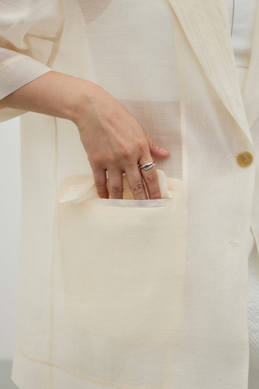 ハーフスリーブシアーテーラージャケット IVOY FREE