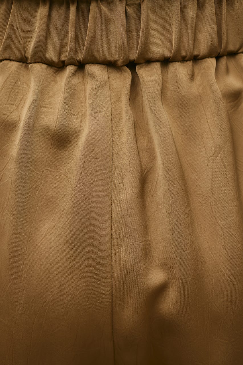 サテンラップワイドパンツ BEG M