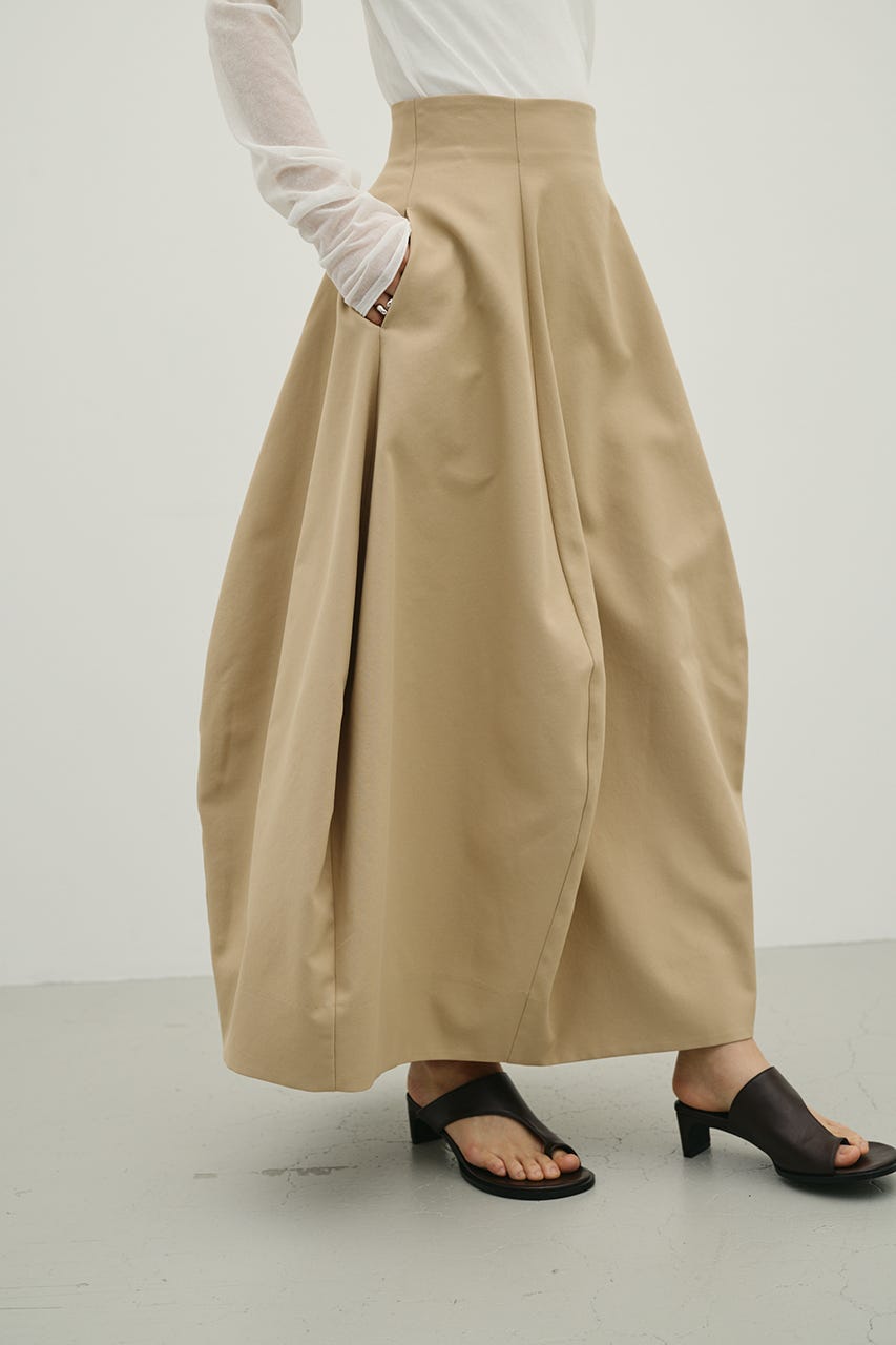 ヘムバルーンスカート BEG S