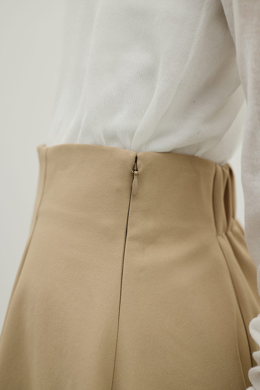 ヘムバルーンスカート BEG S