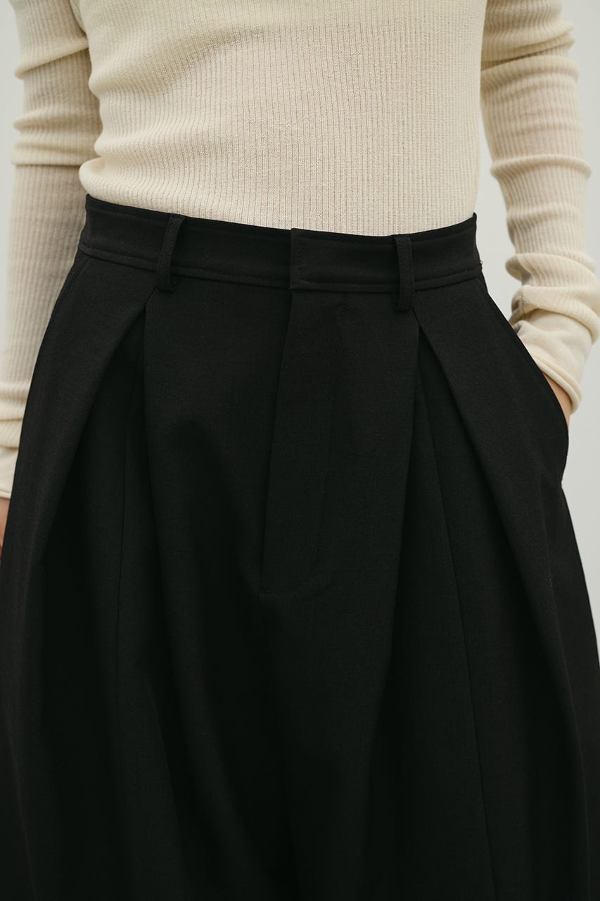 タックフォルムパンツ BLK S