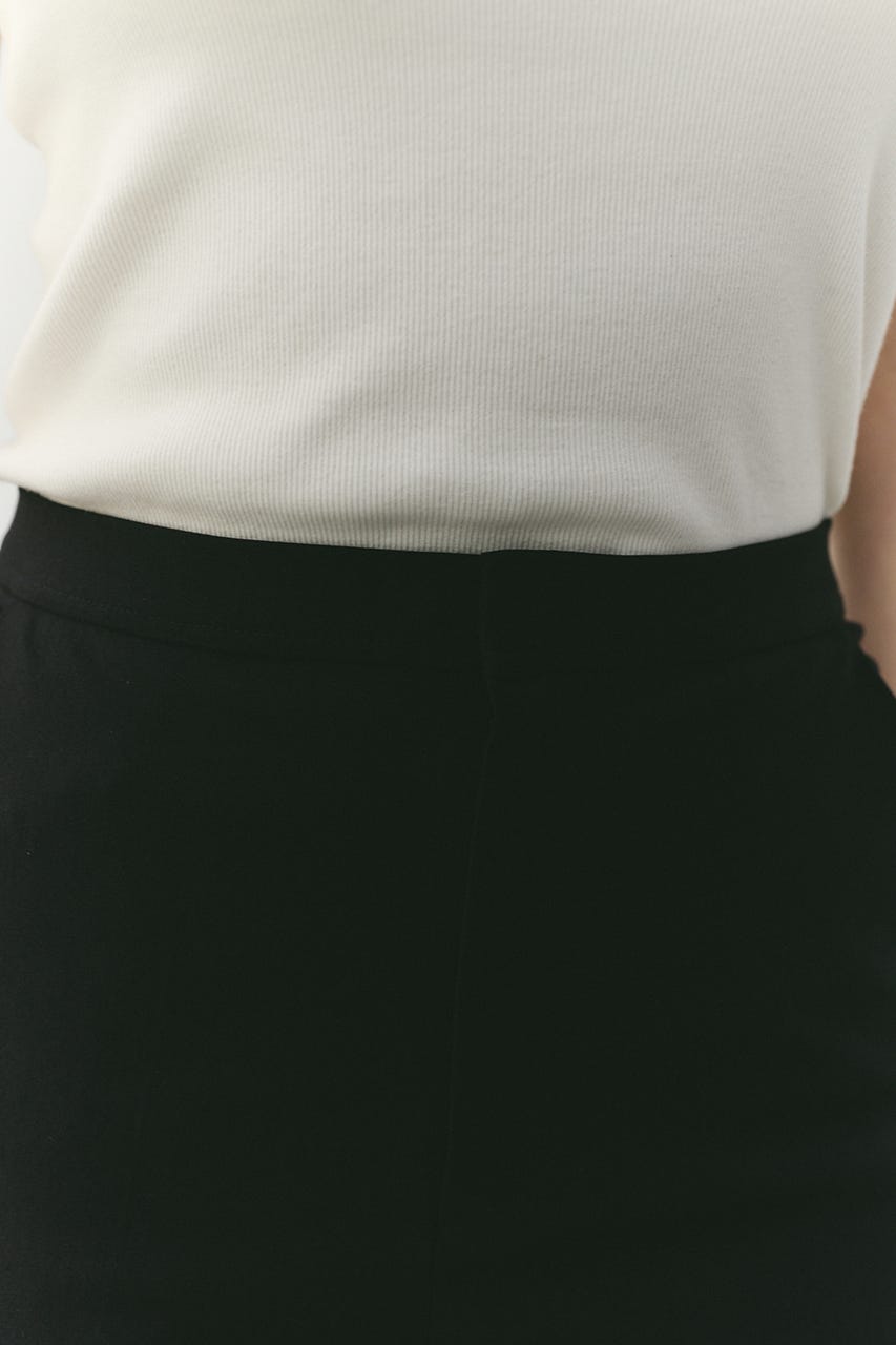 ハイストレッチカプリパンツ BLK S