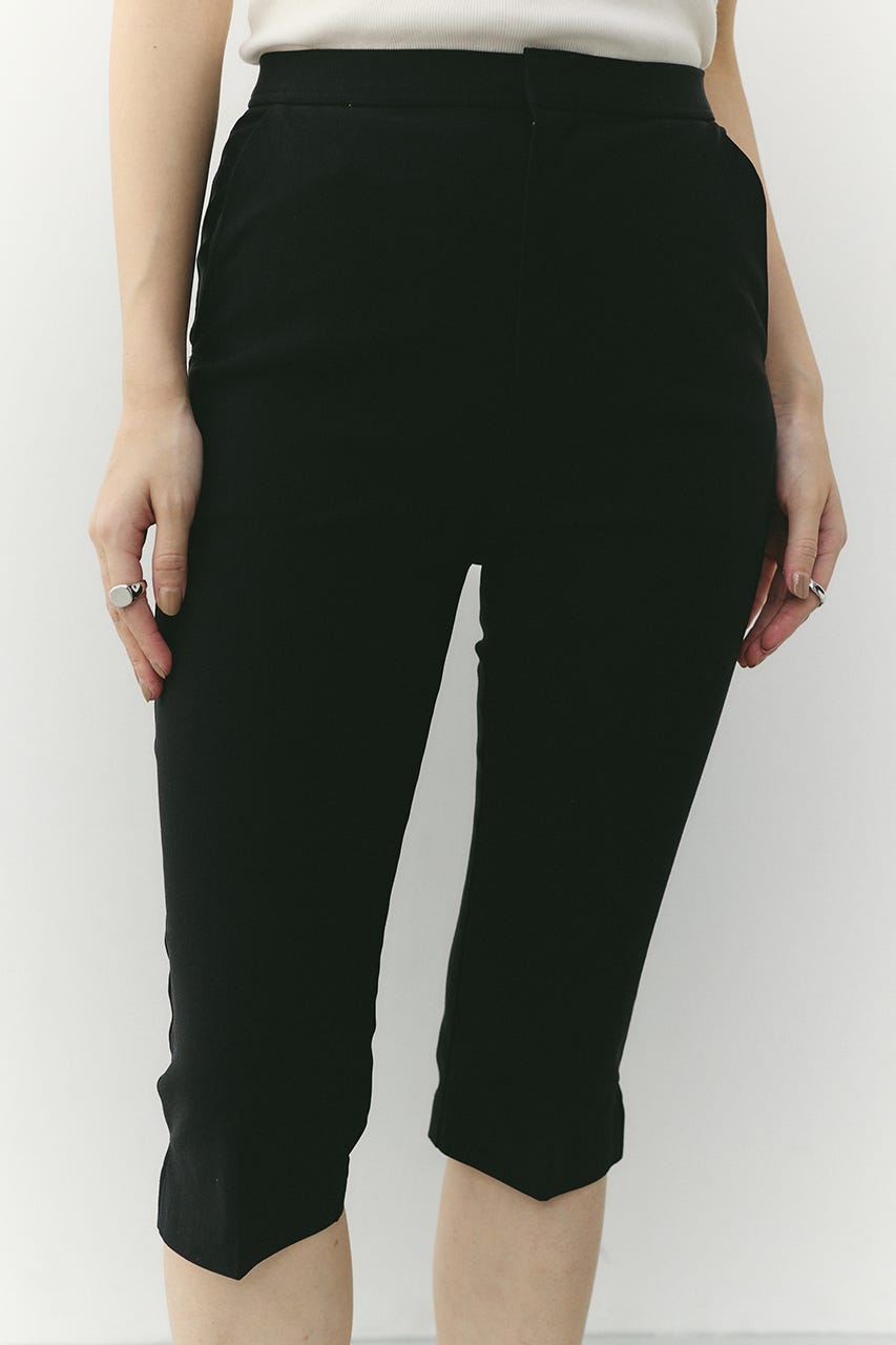 ハイストレッチカプリパンツ BLK S