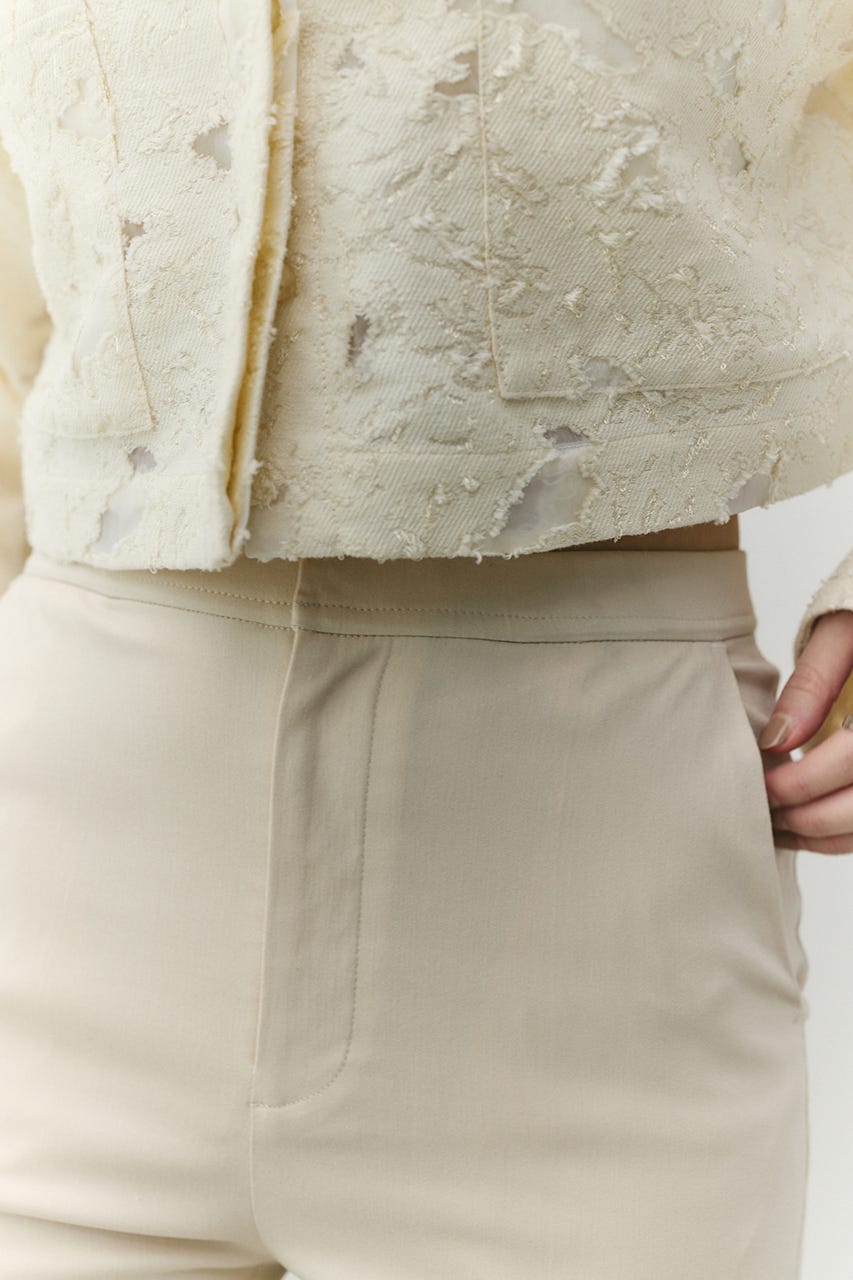 ハイストレッチカプリパンツ IVOY S