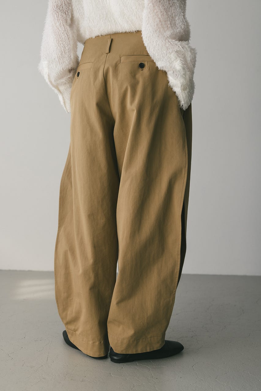 サイドタックフォルムパンツ BEG S