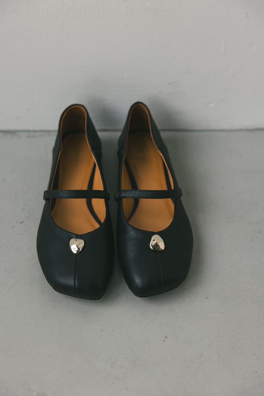 メタルモチーフパンプス BLK M