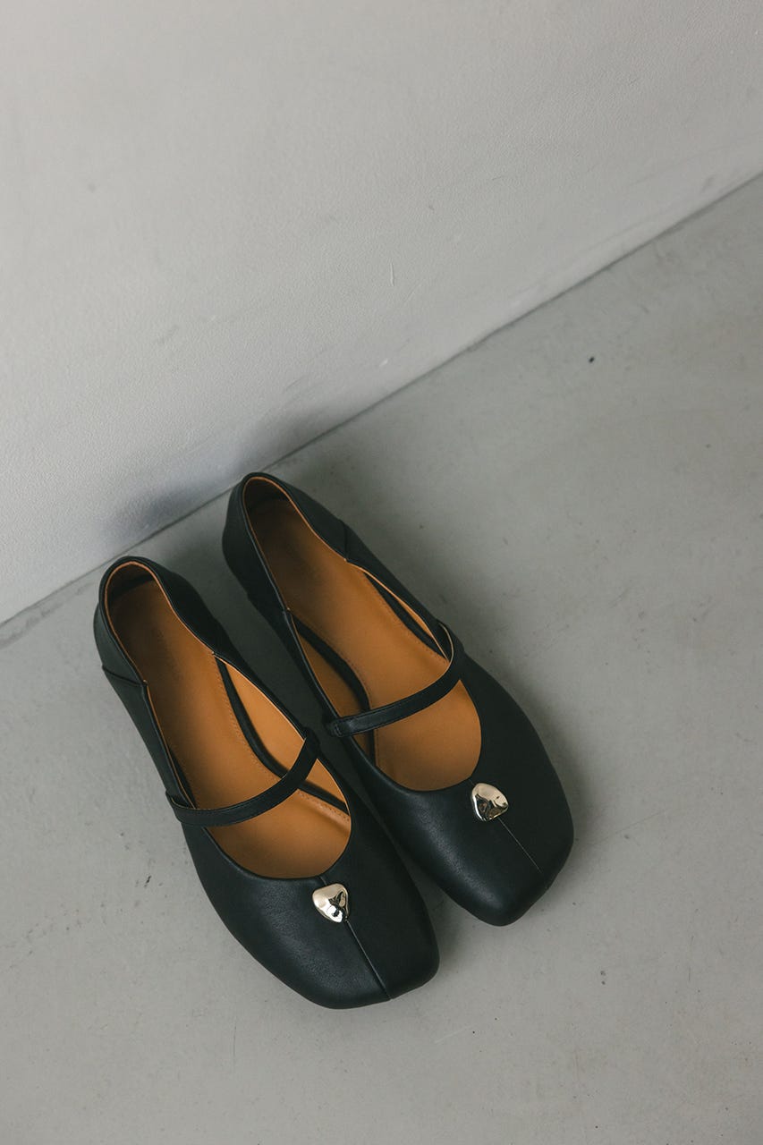 メタルモチーフパンプス BLK M