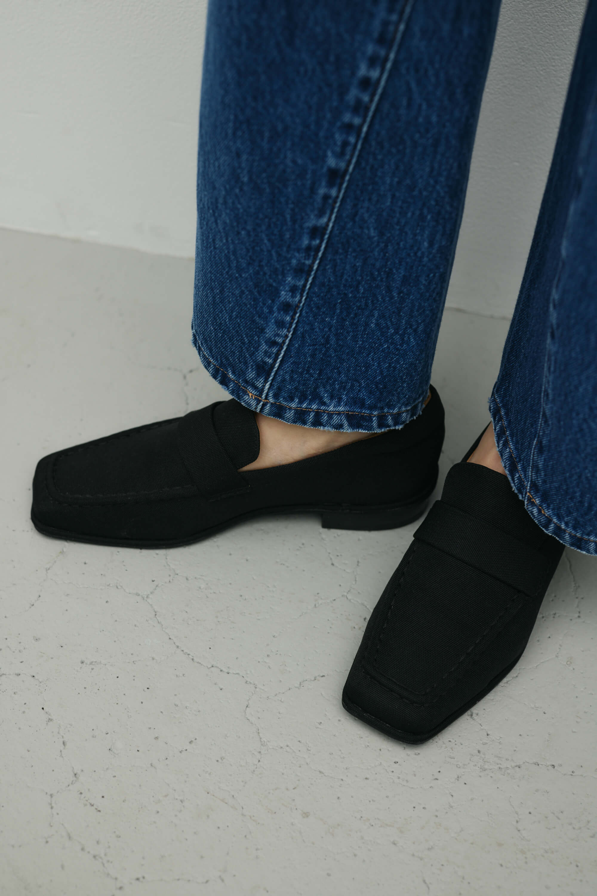 キャンバススクエアローファー BLK S