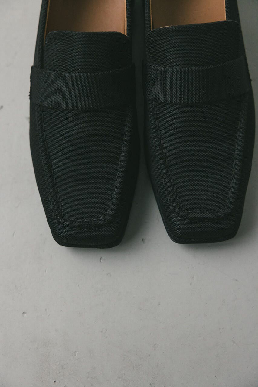 キャンバススクエアローファー BLK S