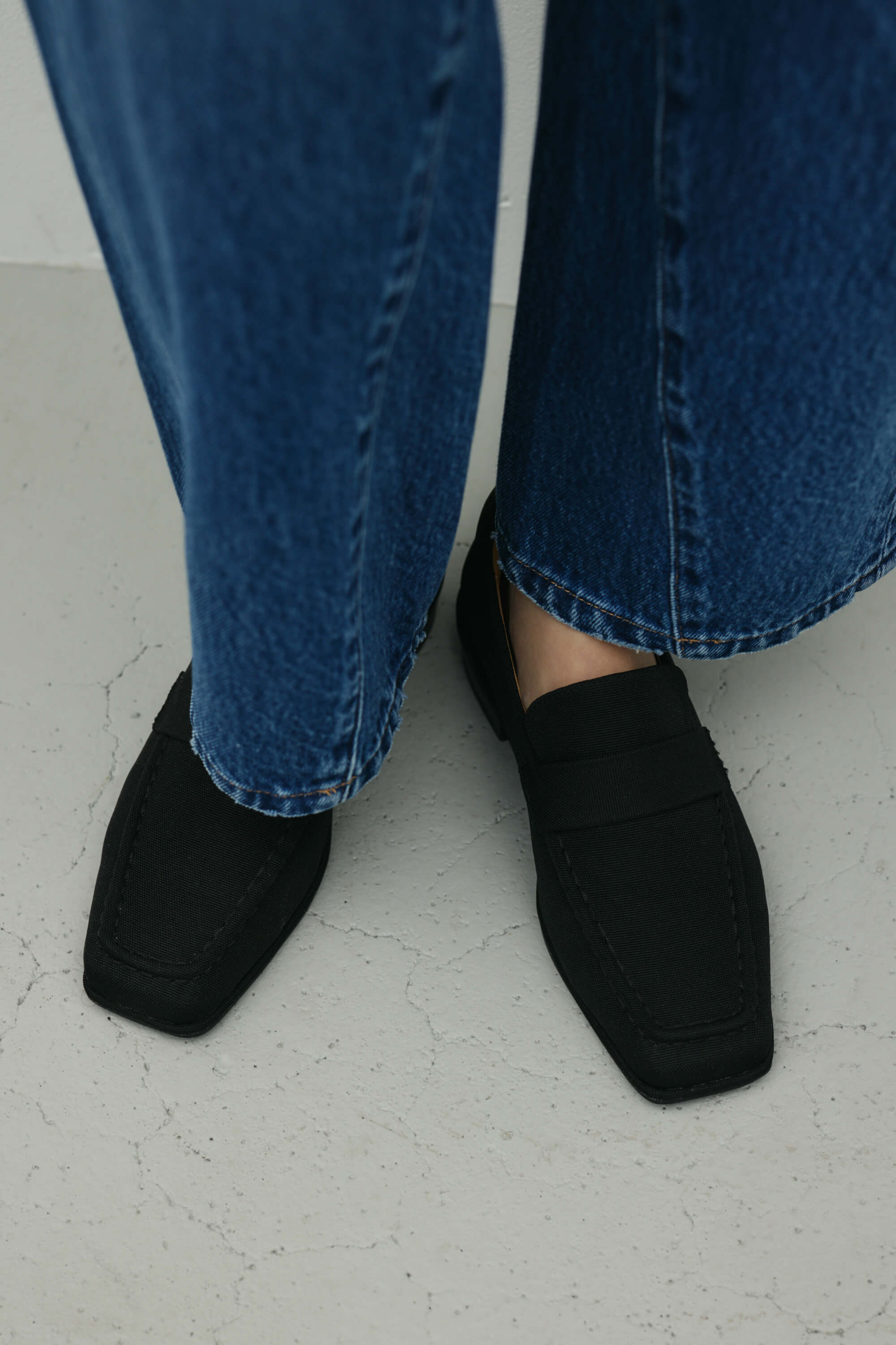 キャンバススクエアローファー BLK S