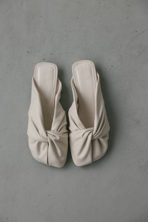 ツイストミュール