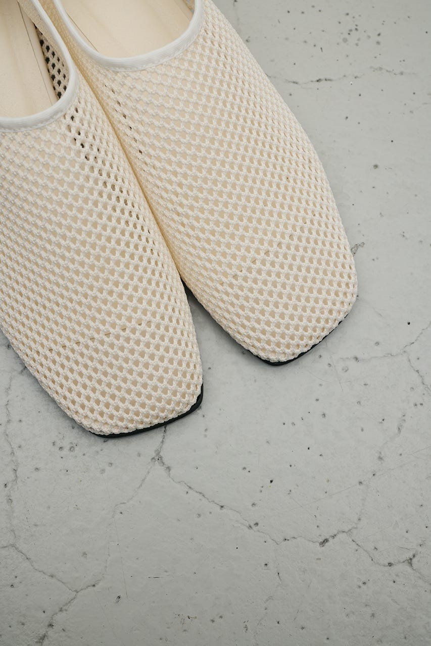 メッシュフラットパンプス WHT L