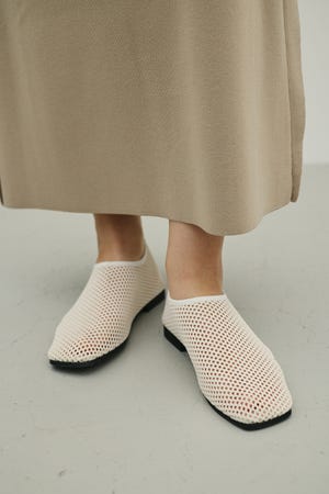 メッシュフラットパンプス