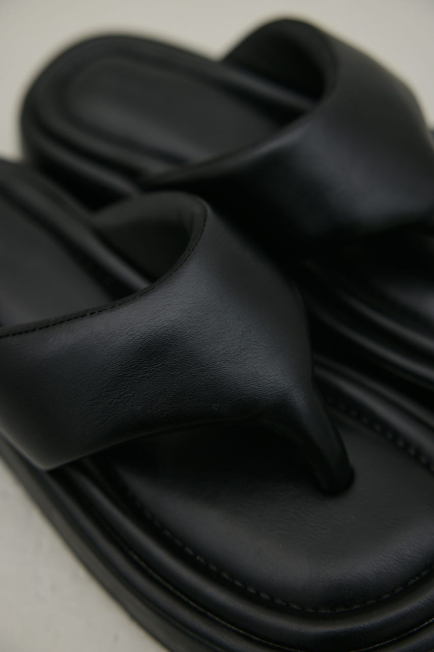 プラットフォームトングサンダル BLK M