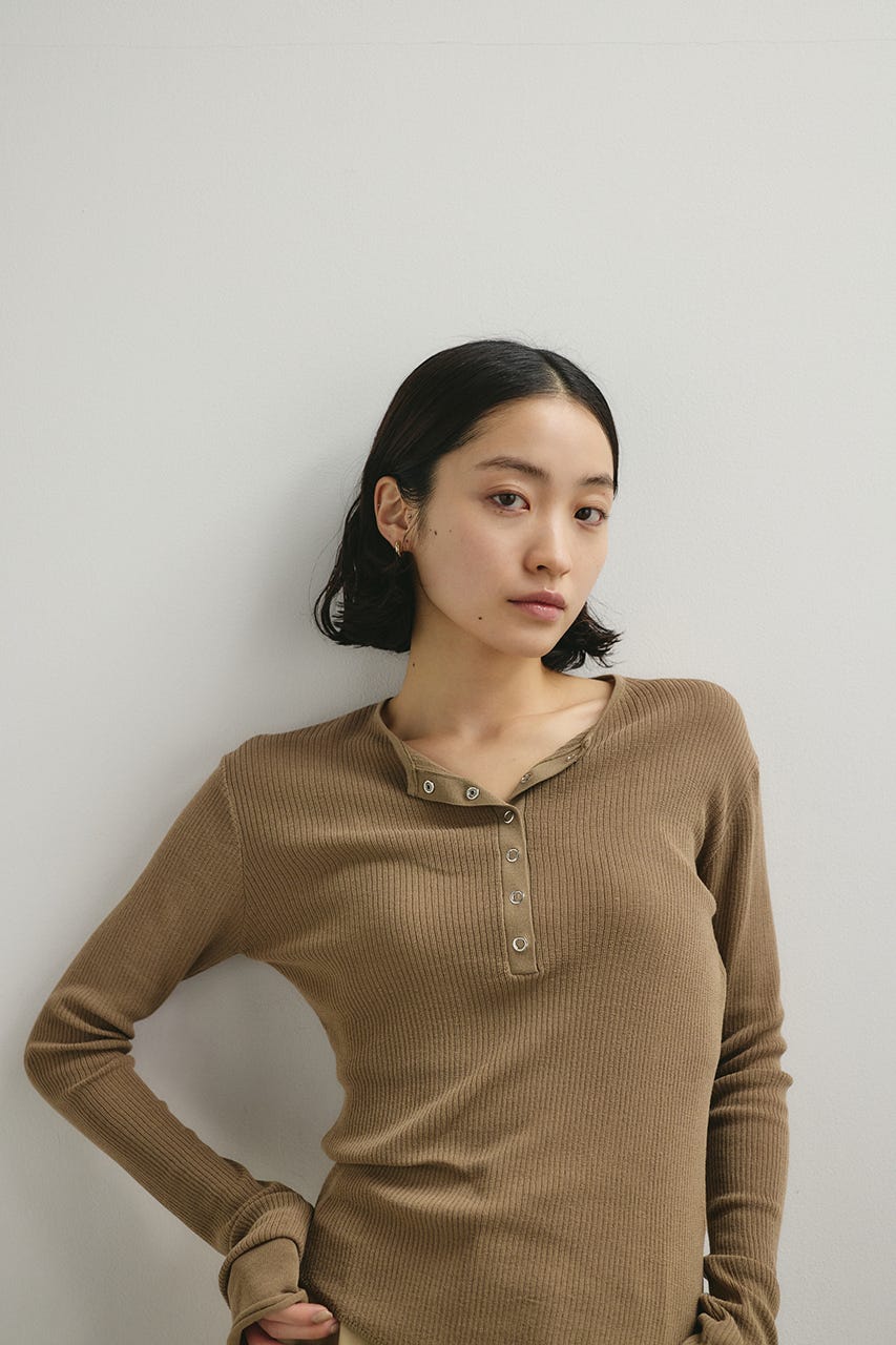 ヘンリーネックシアーニット BEG FREE