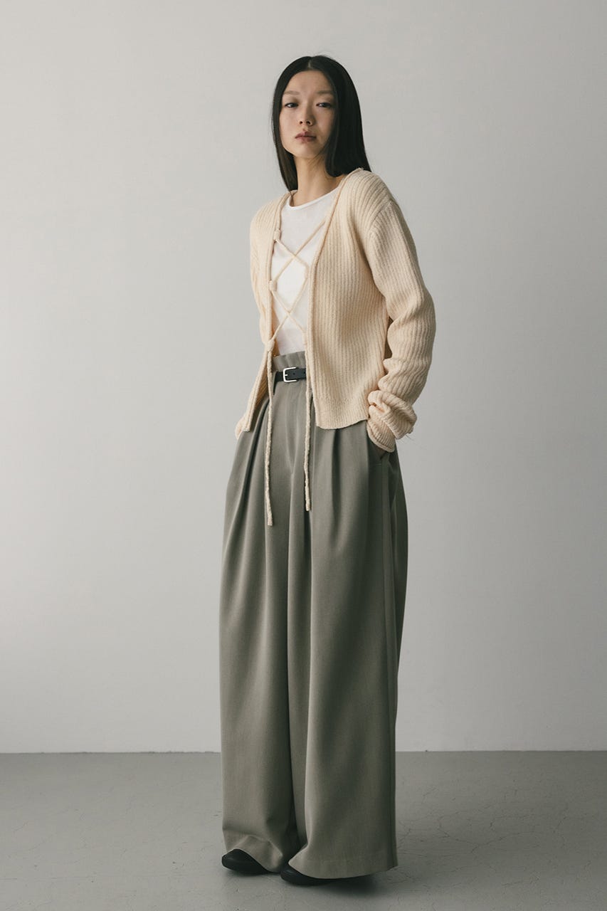 レースアップリブニットトップ IVOY FREE