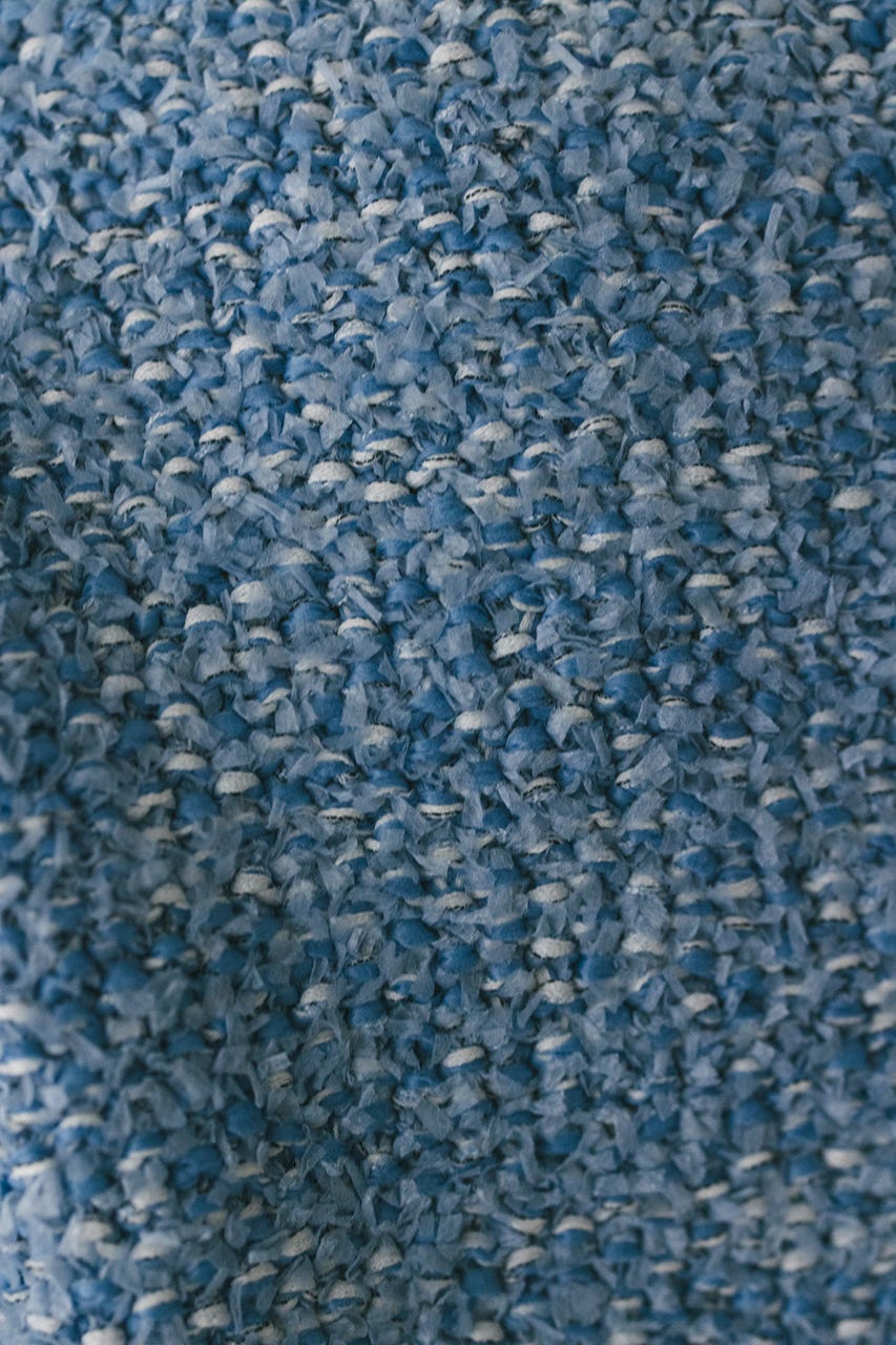 テープヤーンニットカーデ BLU FREE