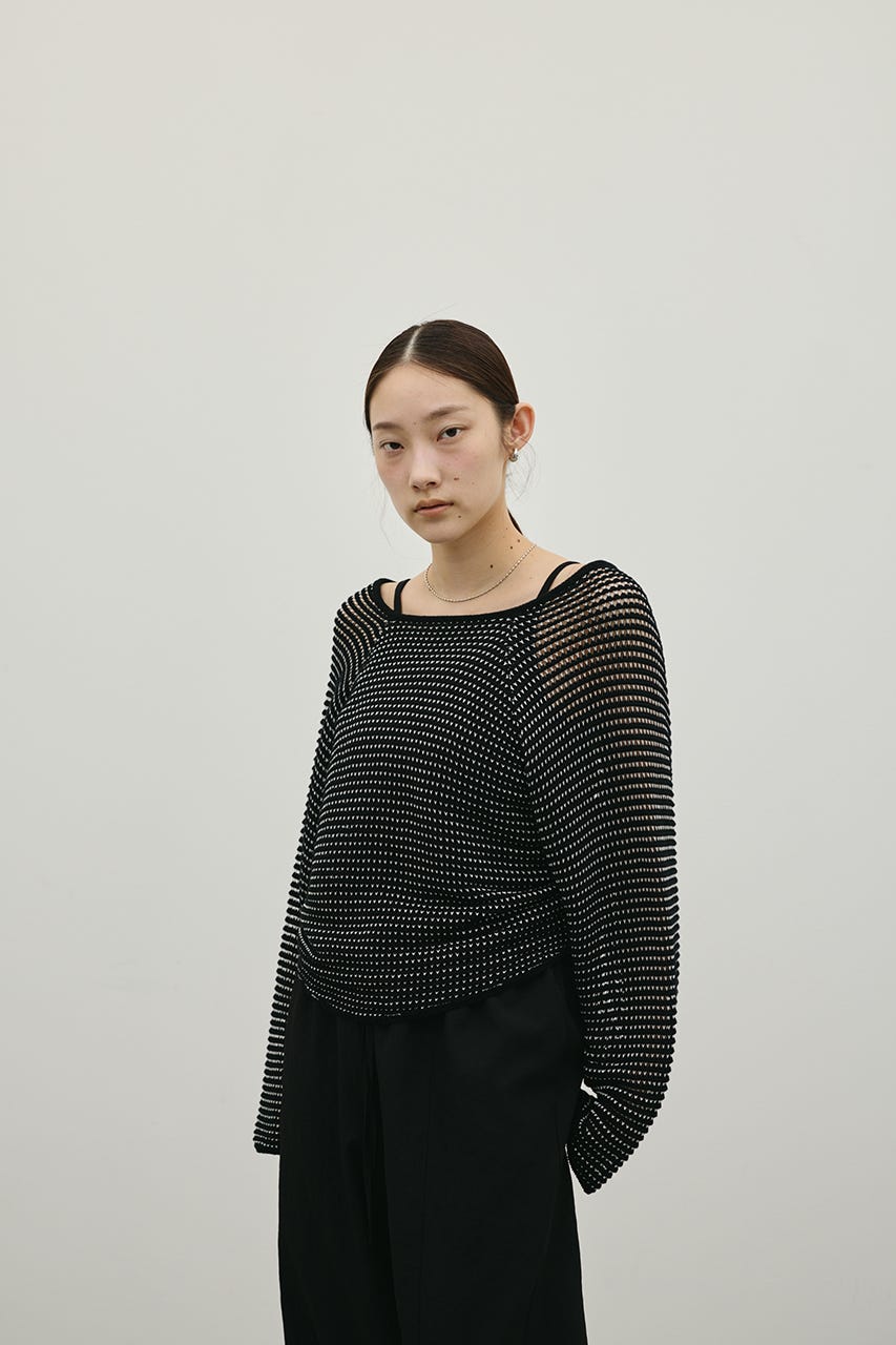 バックオープンメッシュニット BLK FREE